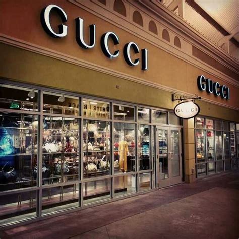 does gucci have outlet stores|Gucci store outlet online.